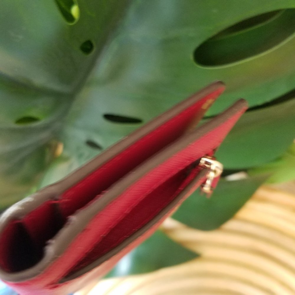 Kate Spade Large Slim Bifold Wallet Rosso Red - Picture 6 of 7